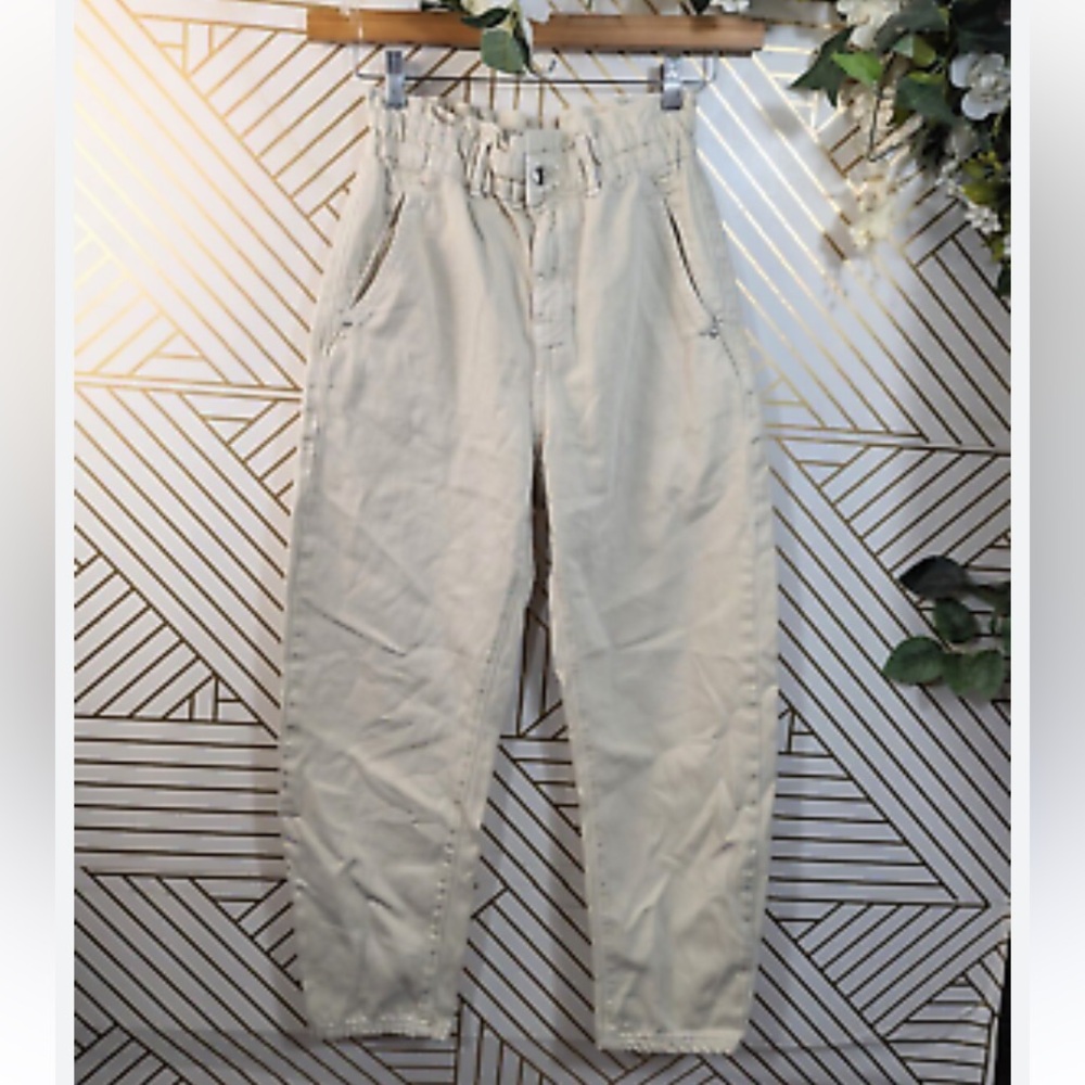 ZARA paper bag JEANS